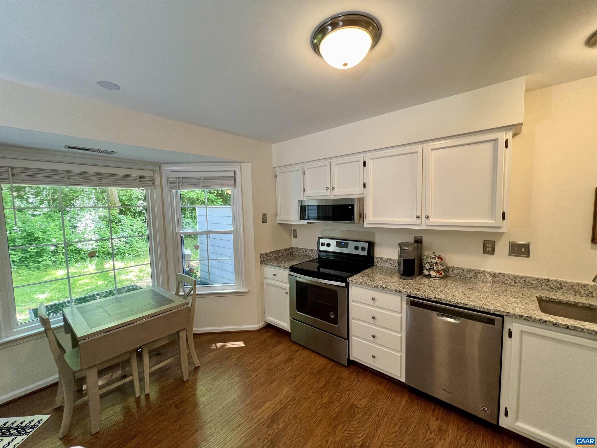 FOREST LAKES - Residential