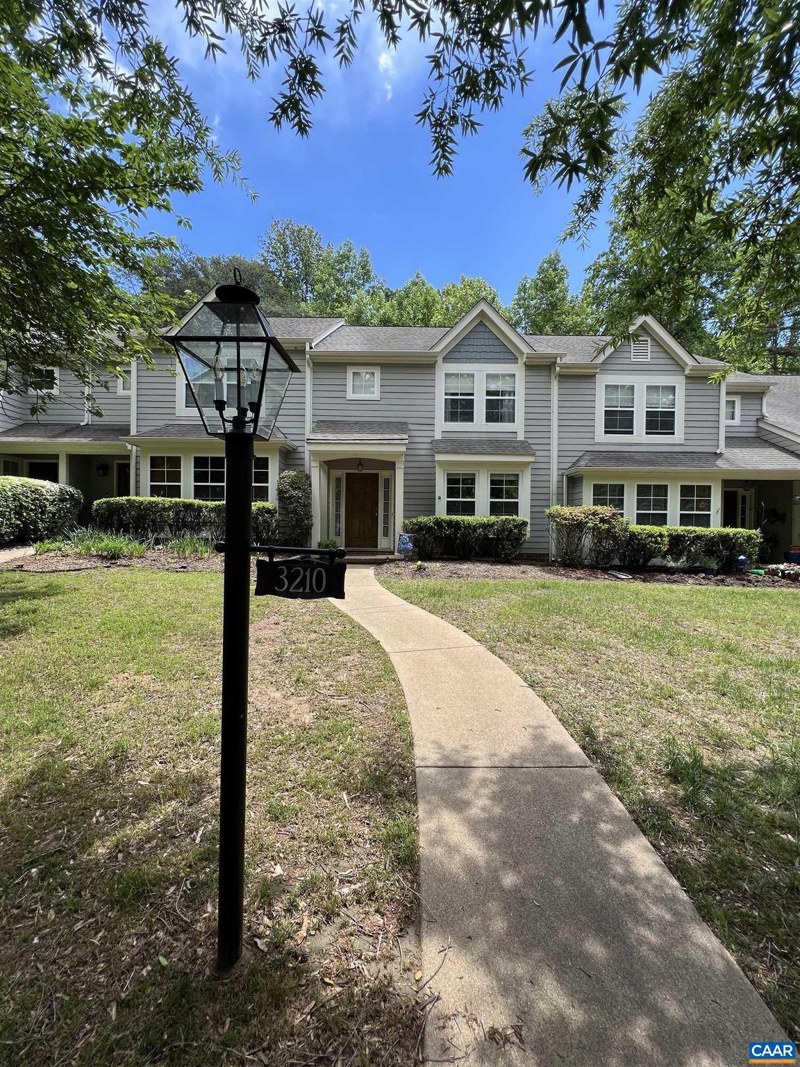 FOREST LAKES - Residential