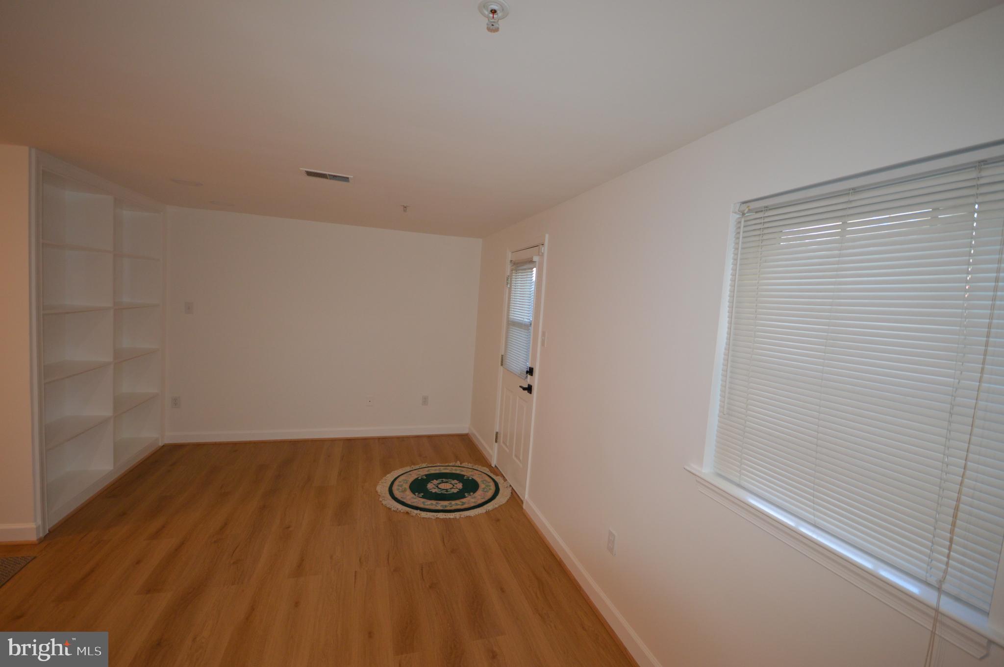 SUMMIT CREEK - Residential