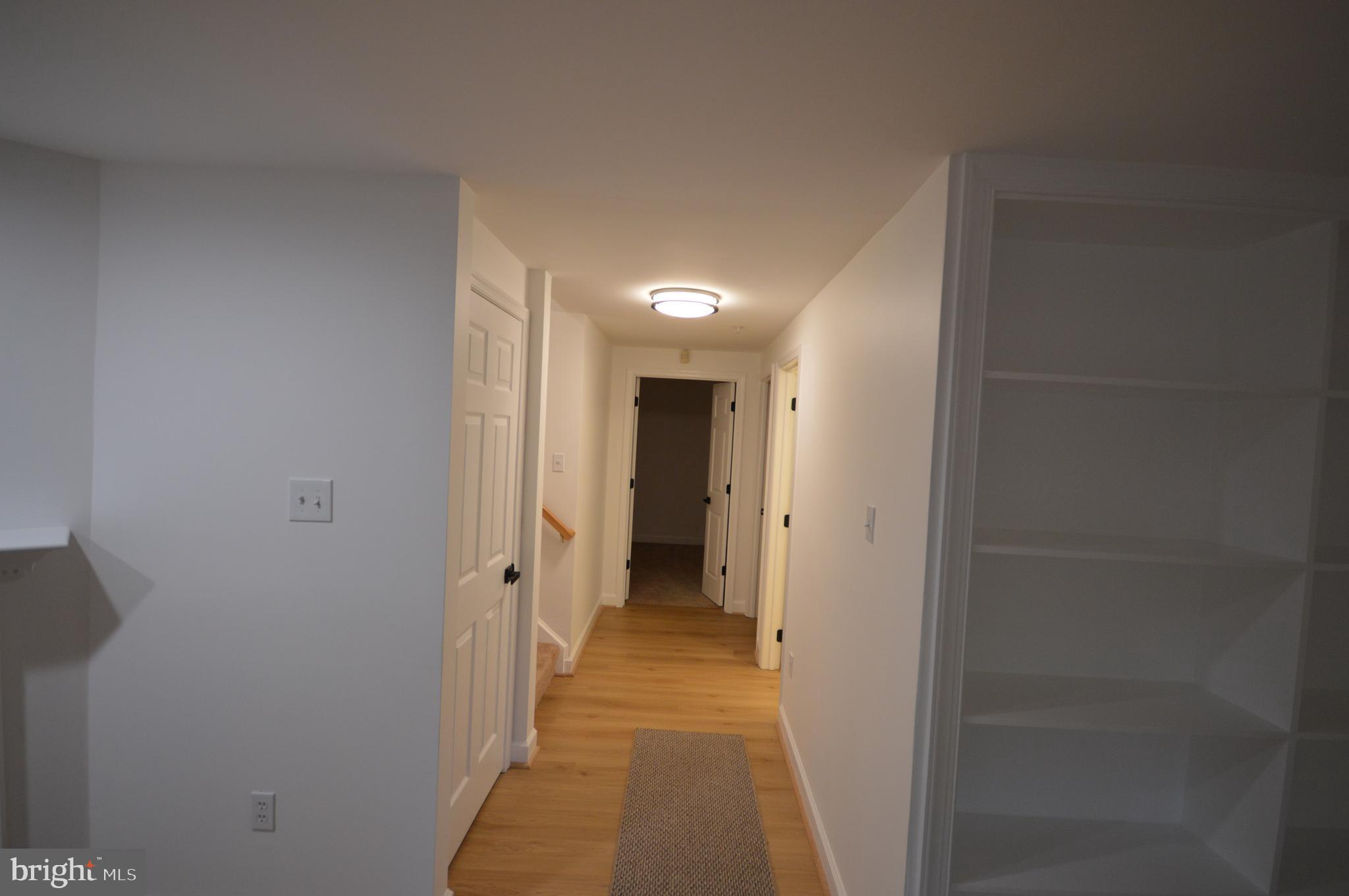 SUMMIT CREEK - Residential