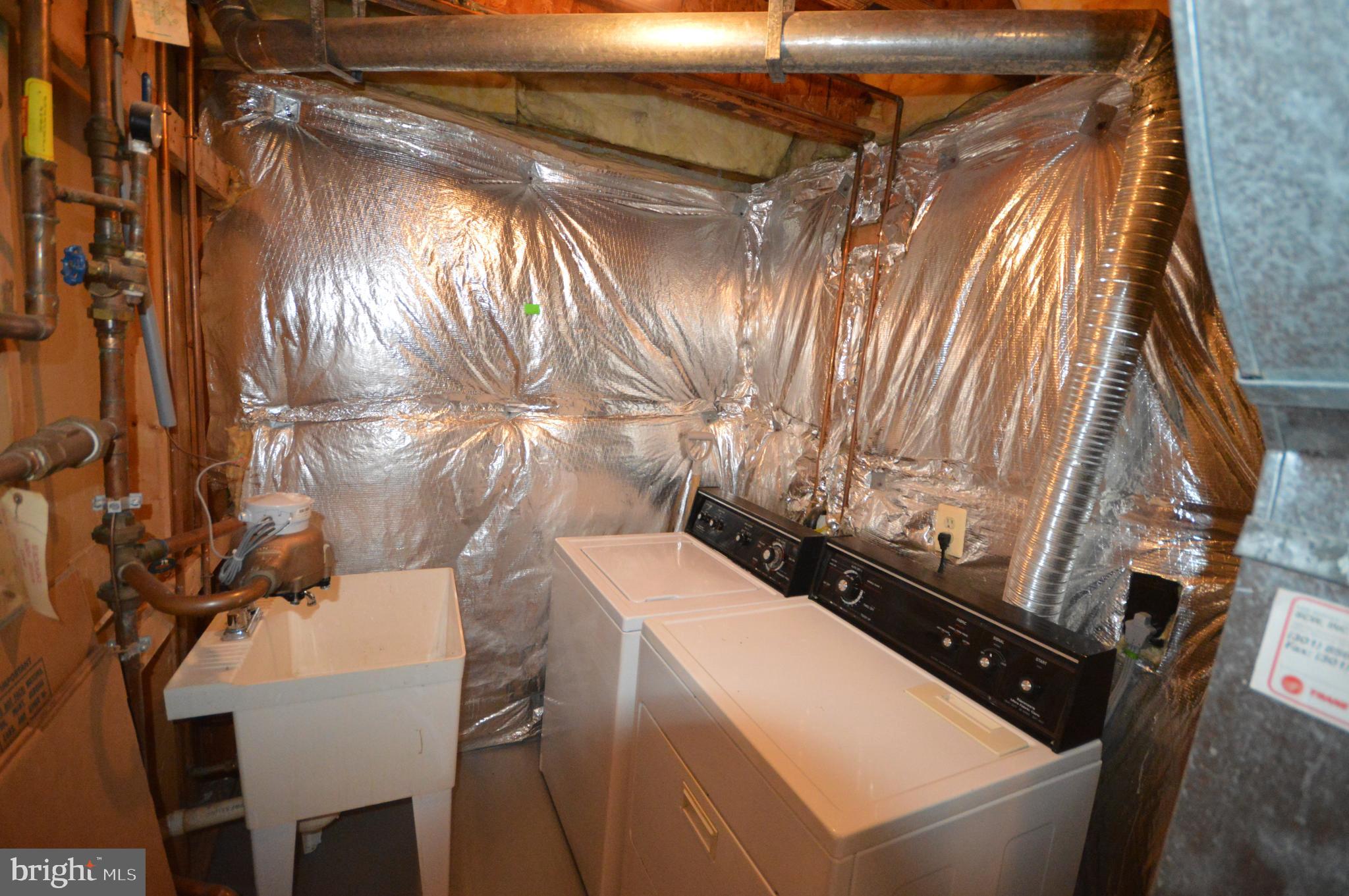 SUMMIT CREEK - Residential