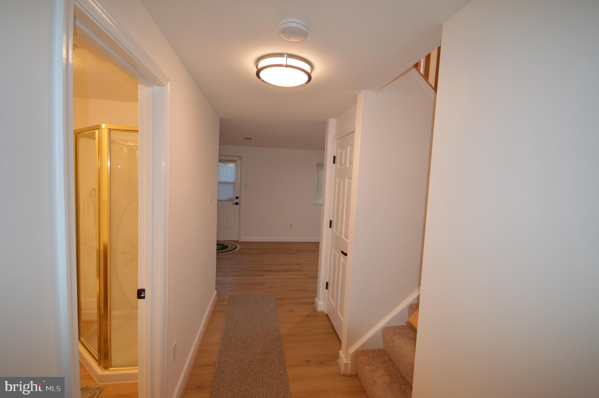 SUMMIT CREEK - Residential