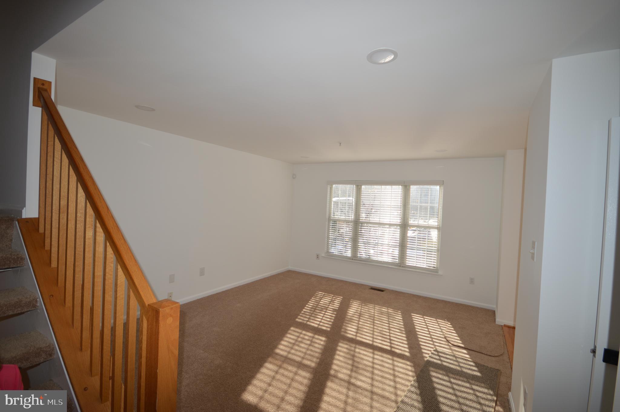 SUMMIT CREEK - Residential