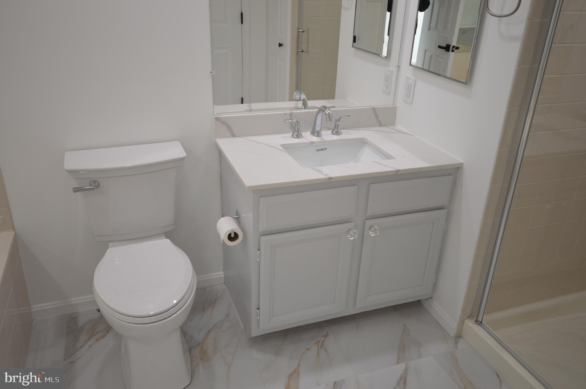 SUMMIT CREEK - Residential