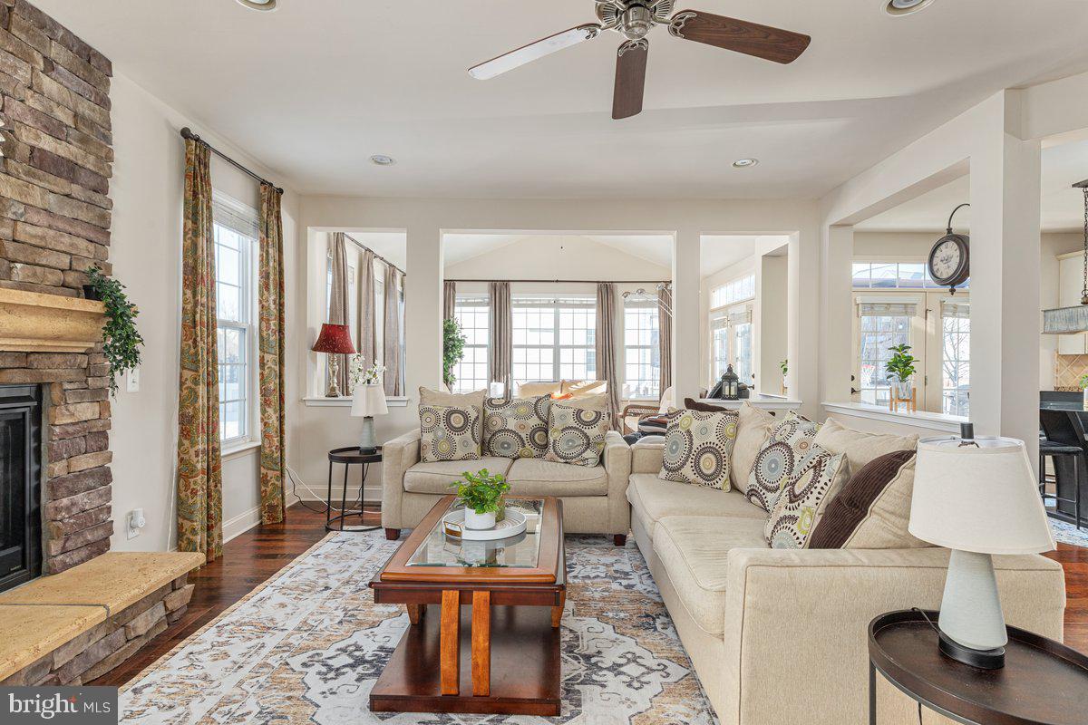 BRAMBLETON - Residential