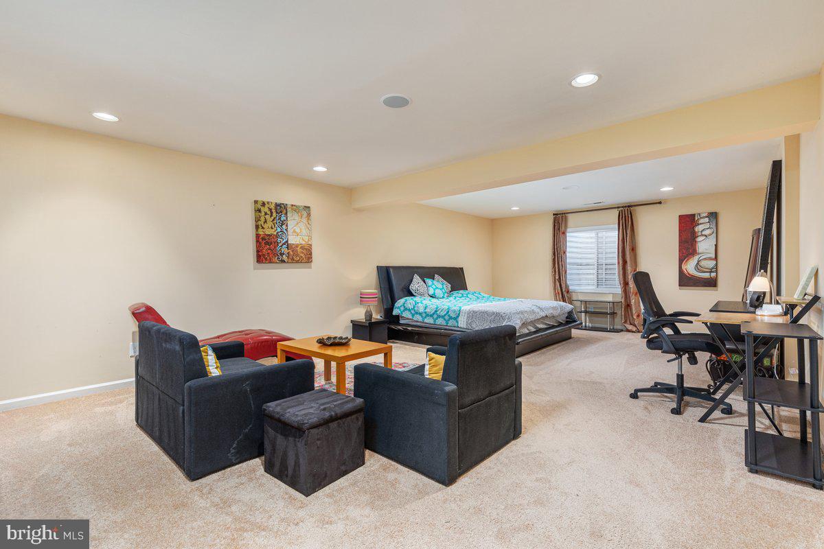 BRAMBLETON - Residential