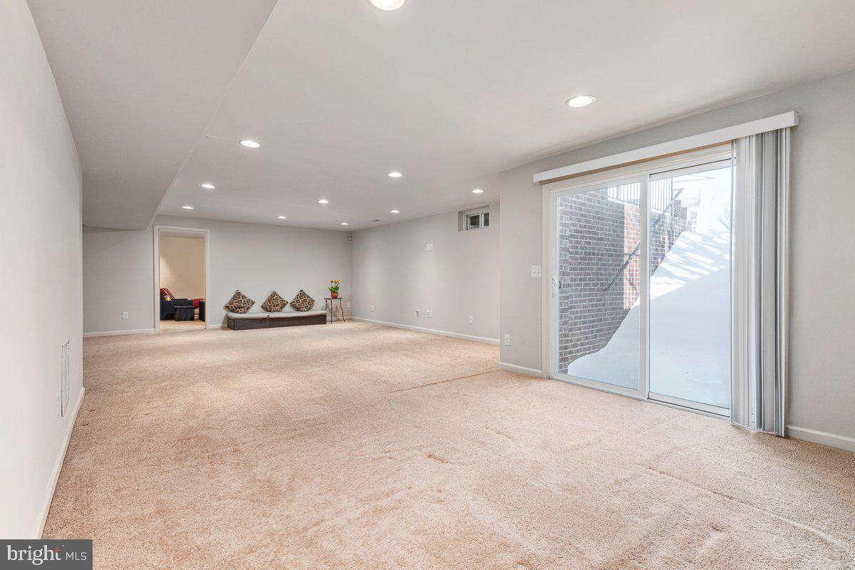 BRAMBLETON - Residential