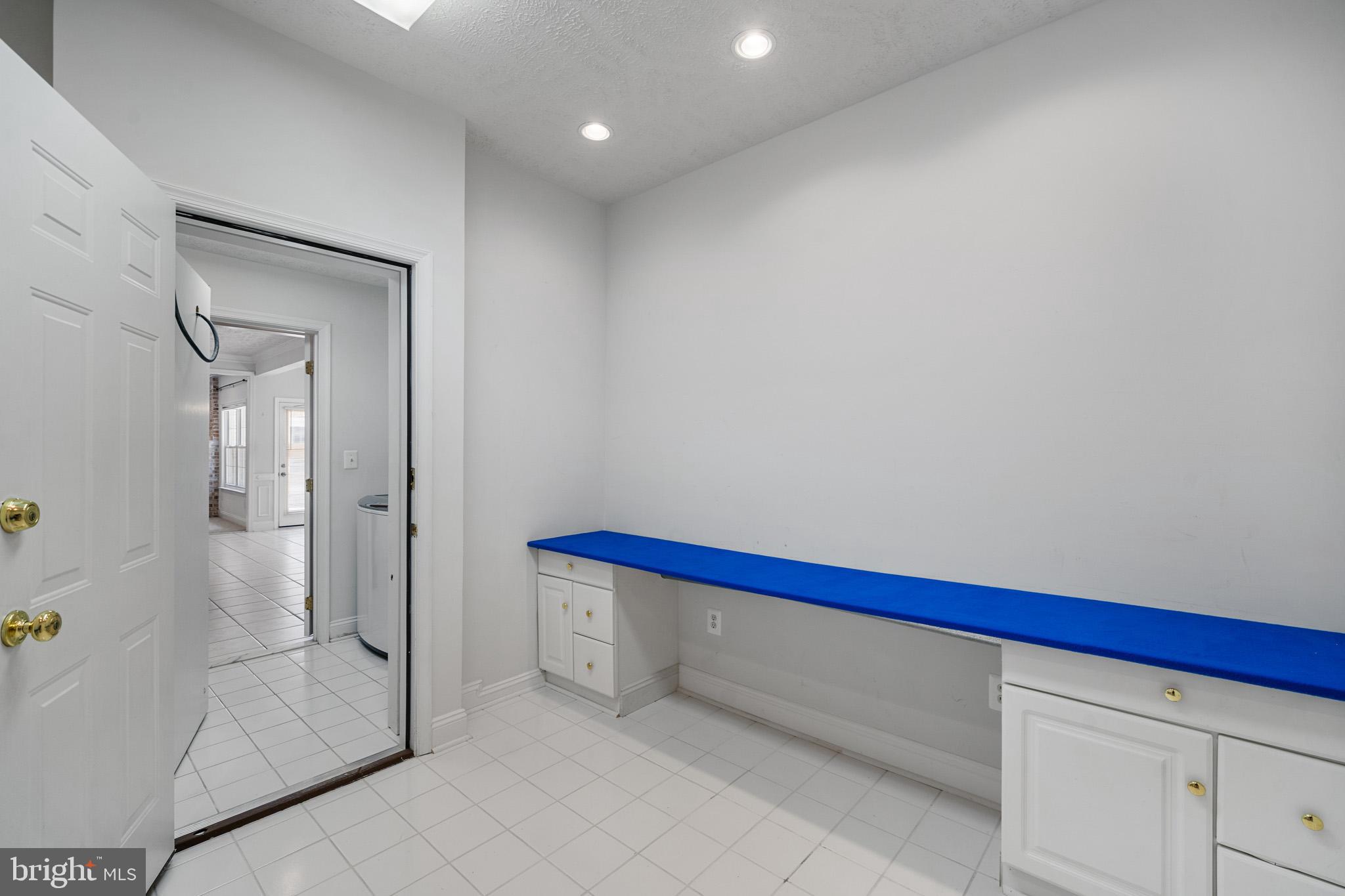 SWAN POINT SUB - Residential