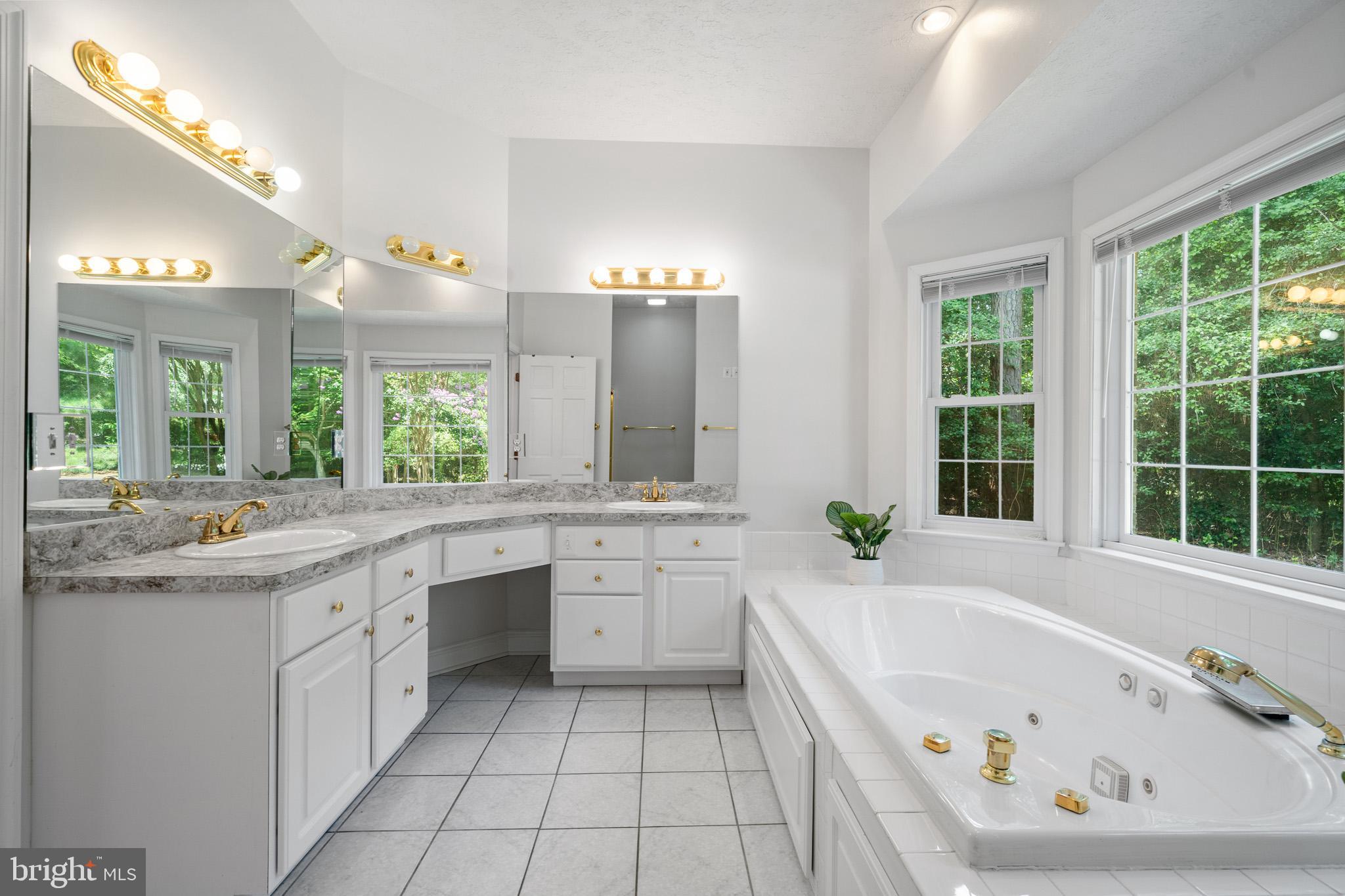 SWAN POINT SUB - Residential