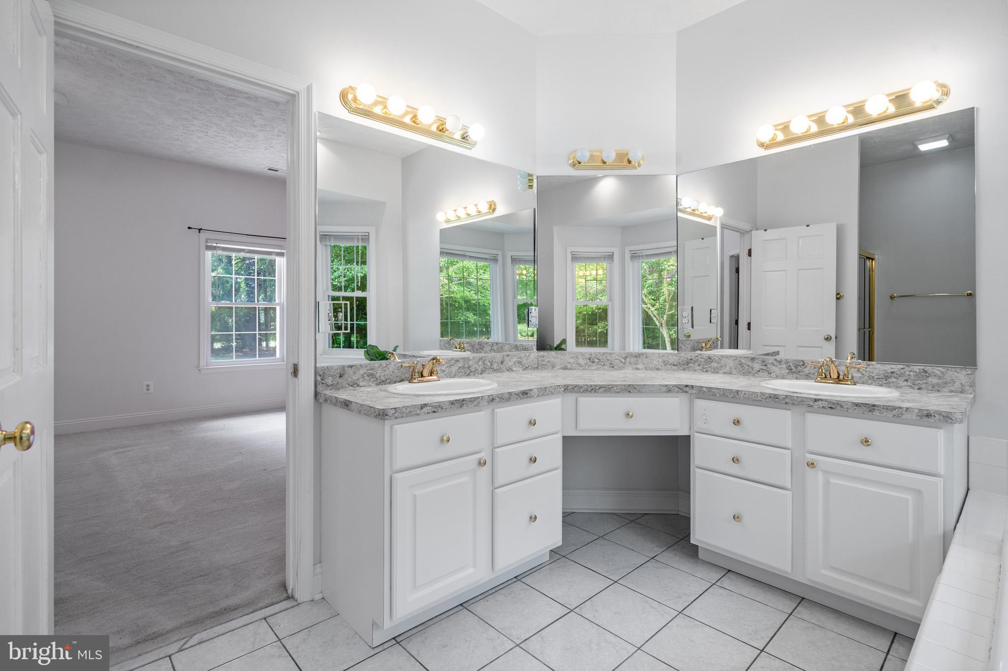 SWAN POINT SUB - Residential