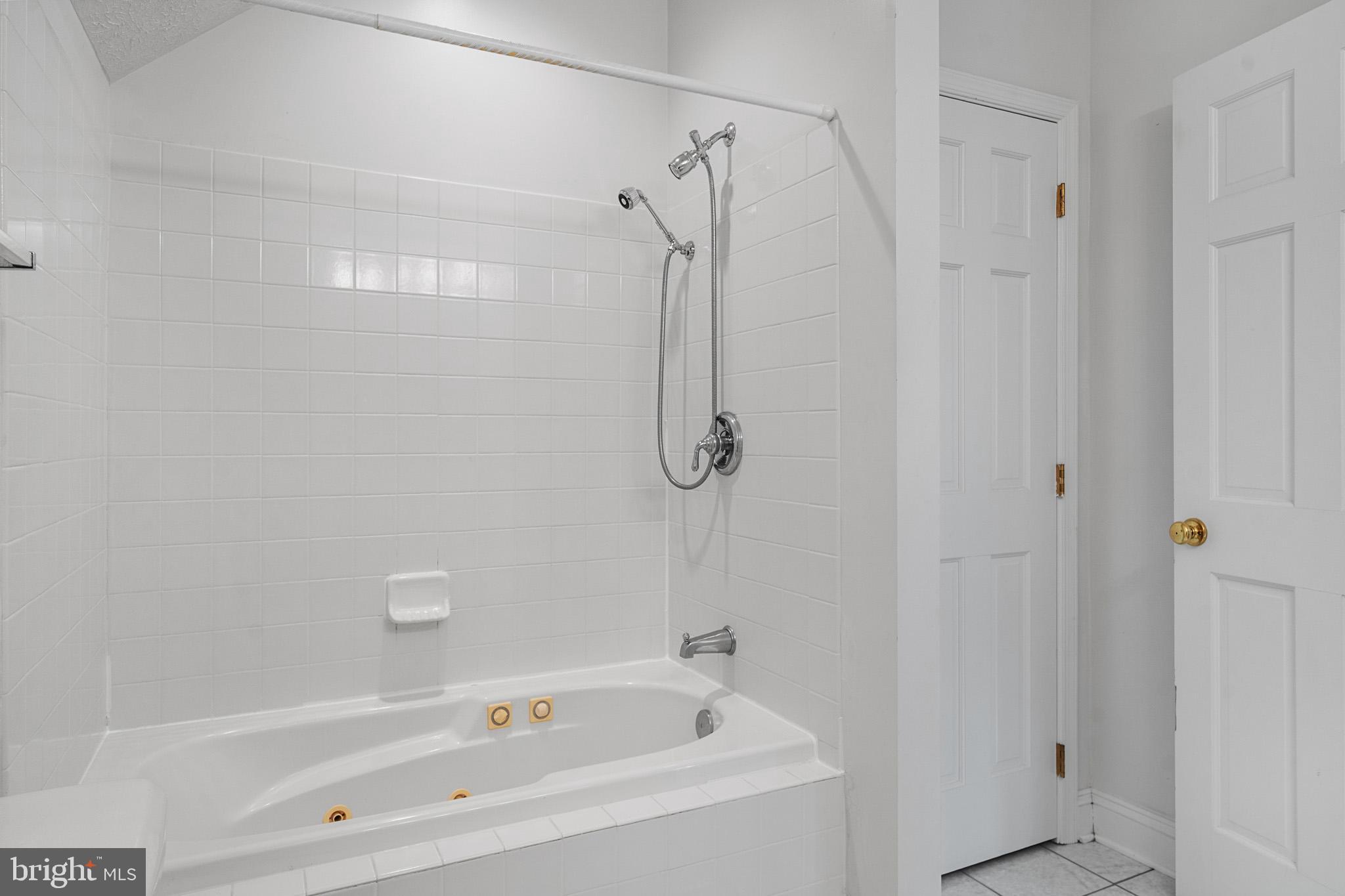 SWAN POINT SUB - Residential