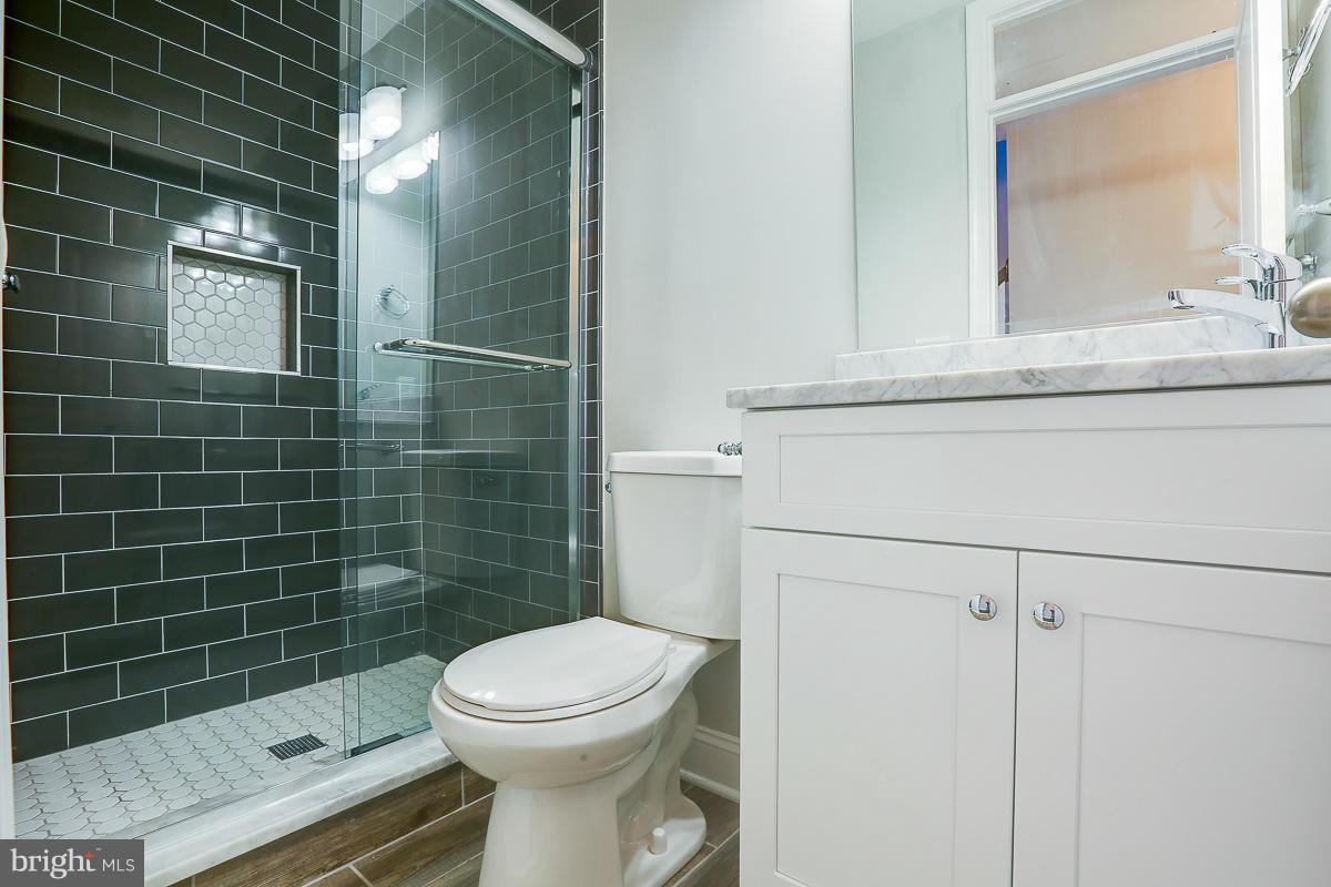 BUTCHER'S HILL - Residential