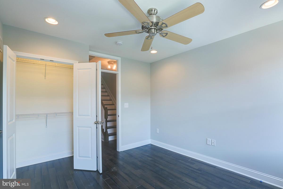 BUTCHER'S HILL - Residential