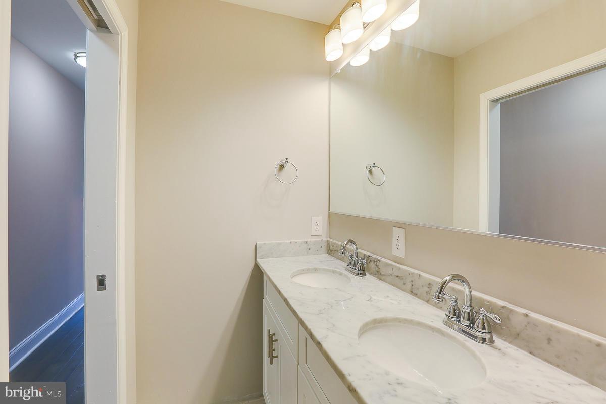 BUTCHER'S HILL - Residential