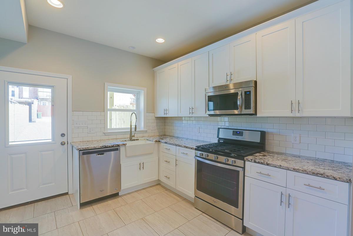 BUTCHER'S HILL - Residential