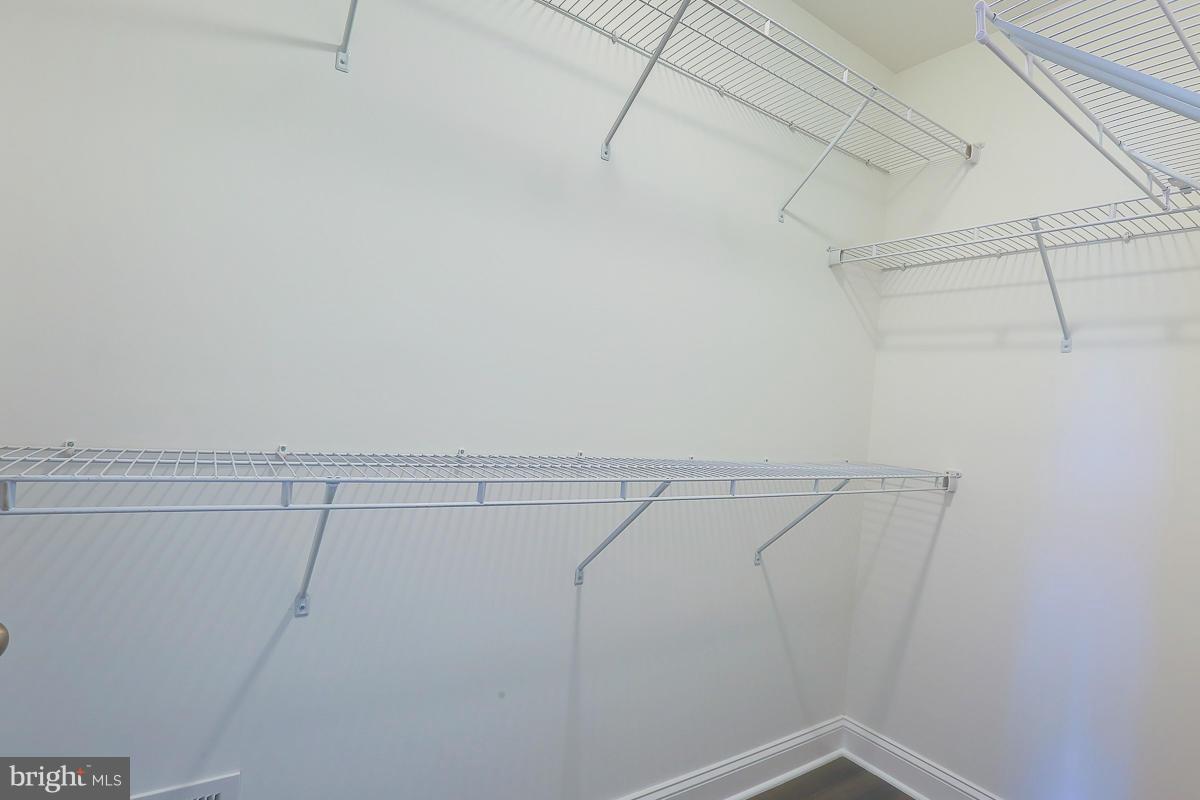 BUTCHER'S HILL - Residential