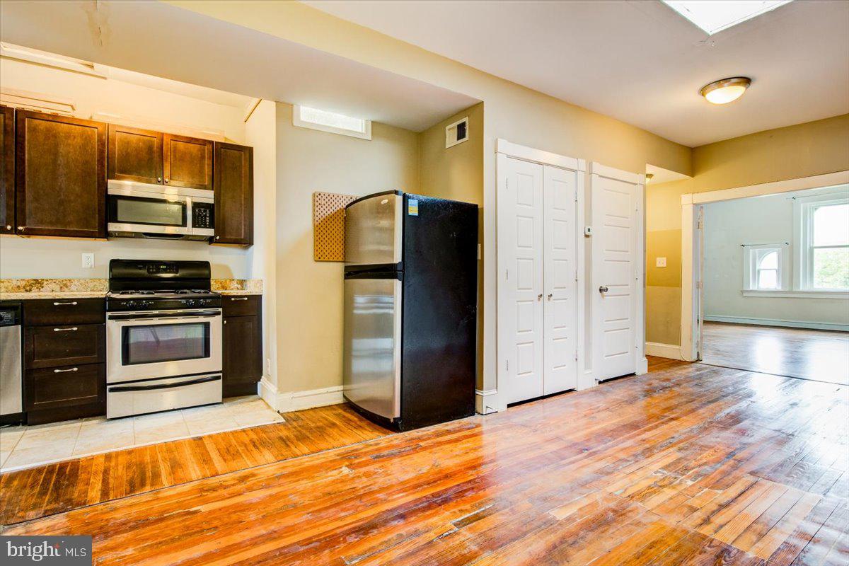 RESERVOIR HILL - Residential Lease