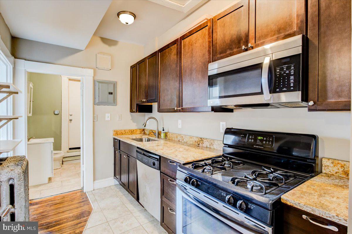 RESERVOIR HILL - Residential Lease