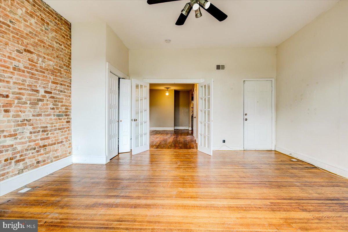 RESERVOIR HILL - Residential Lease