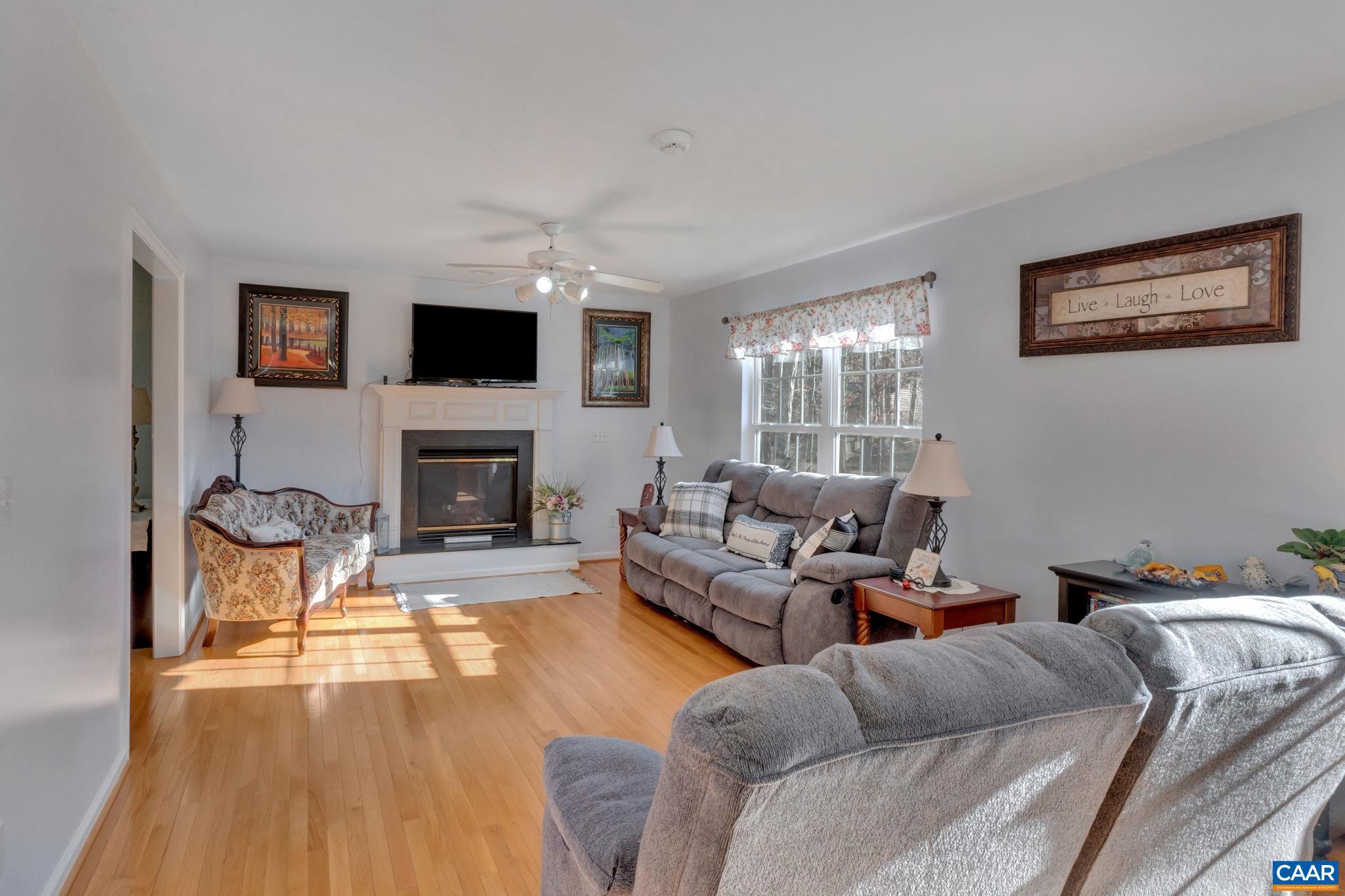 LAKE MONTICELLO - Residential