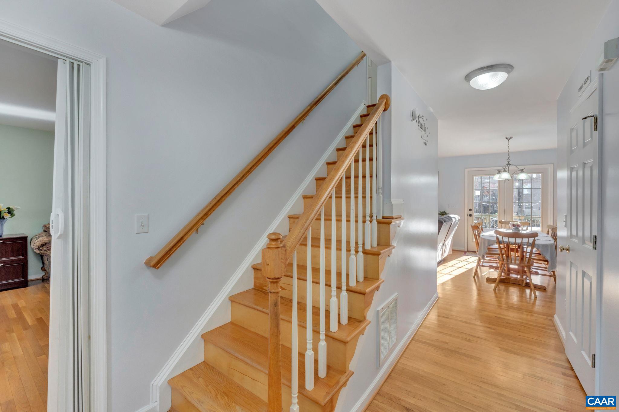 LAKE MONTICELLO - Residential