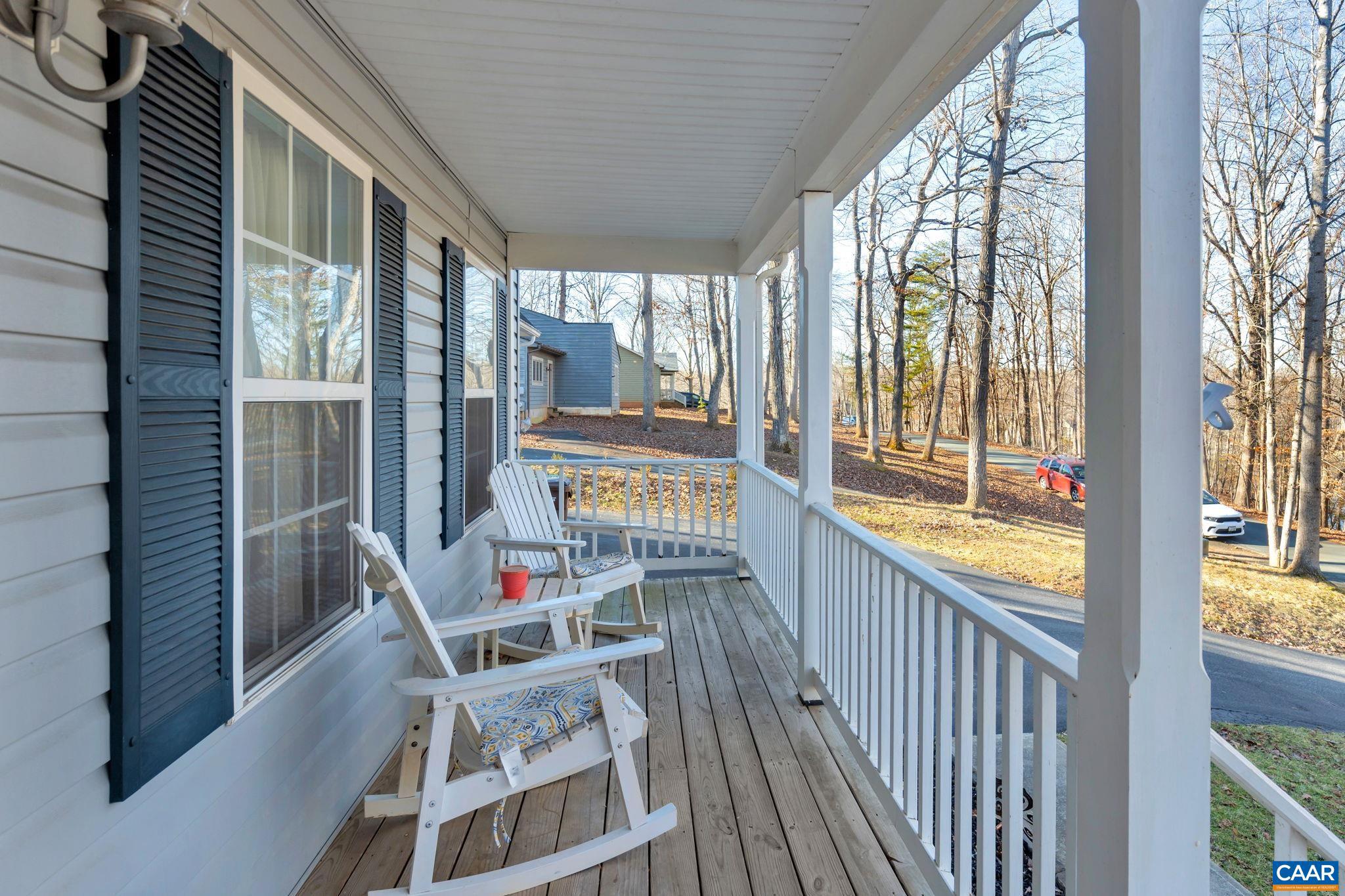 LAKE MONTICELLO - Residential