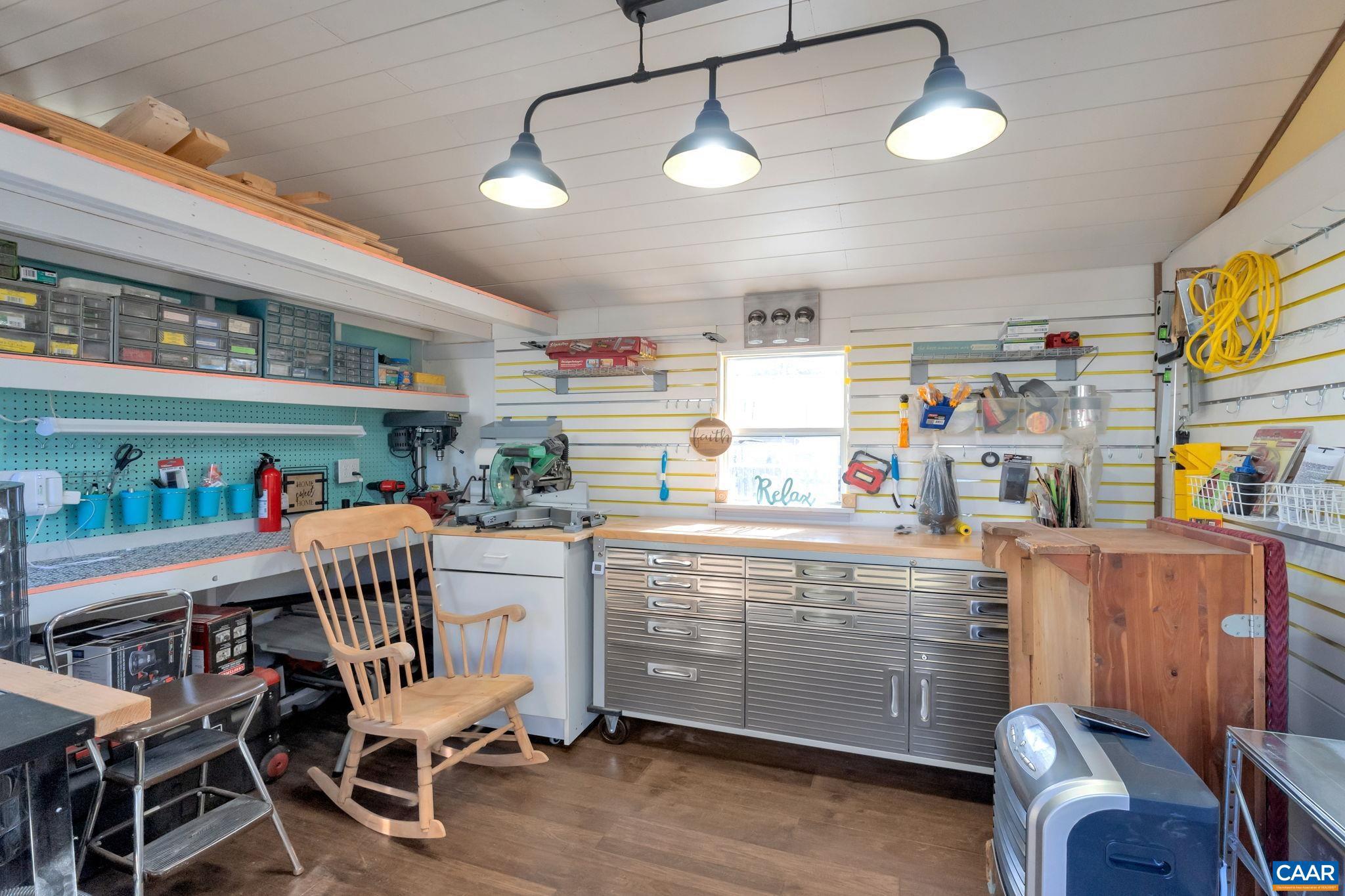 LAKE MONTICELLO - Residential