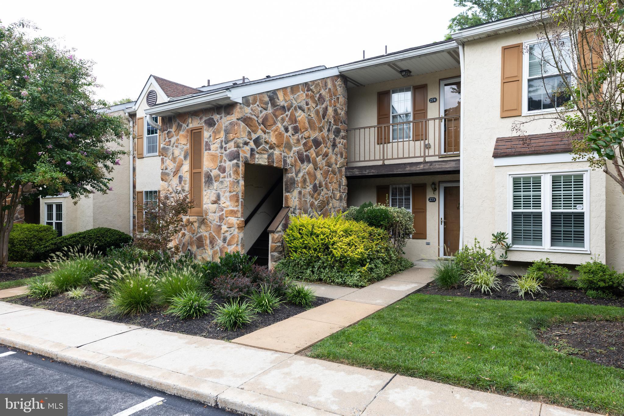274 VALLEY STREAM LANE