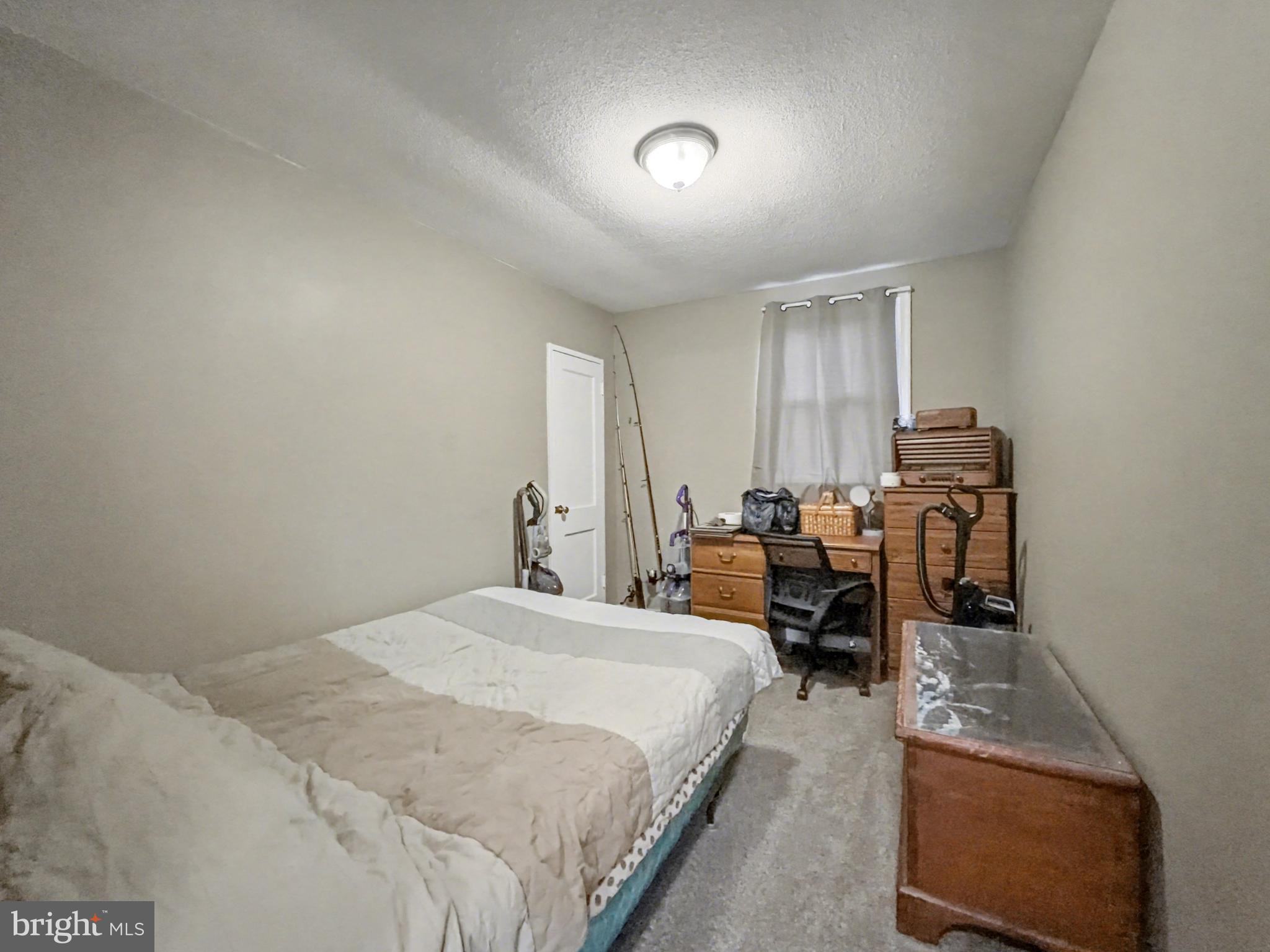 LOUIS PARK - Residential