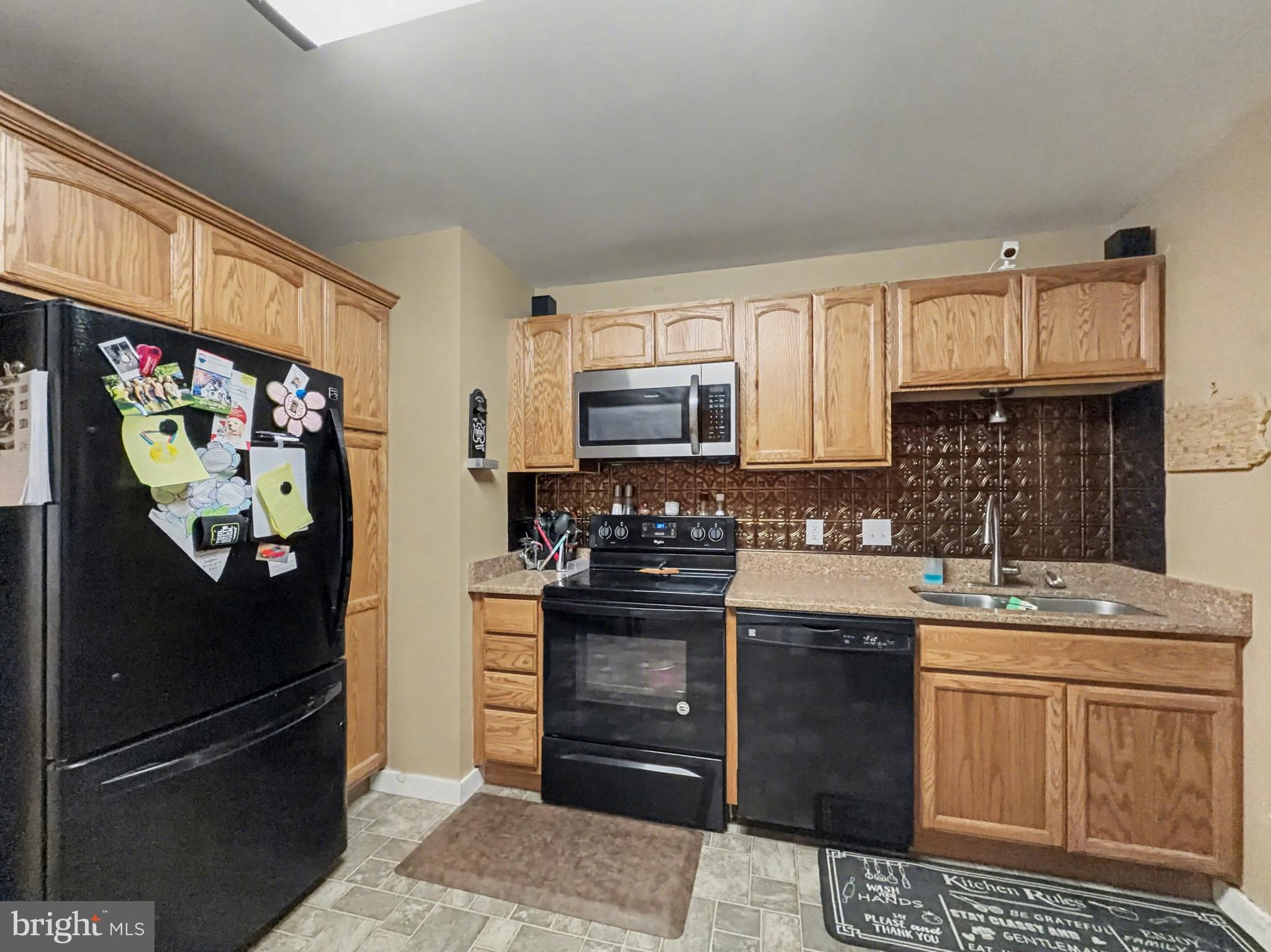 LOUIS PARK - Residential