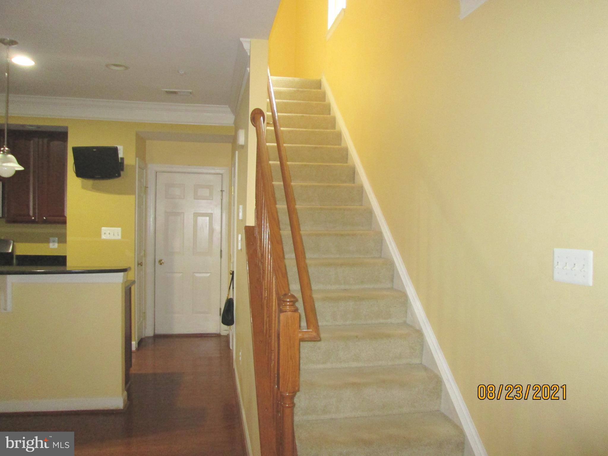 RESIDENCES AT SULLIVAN - Residential Lease