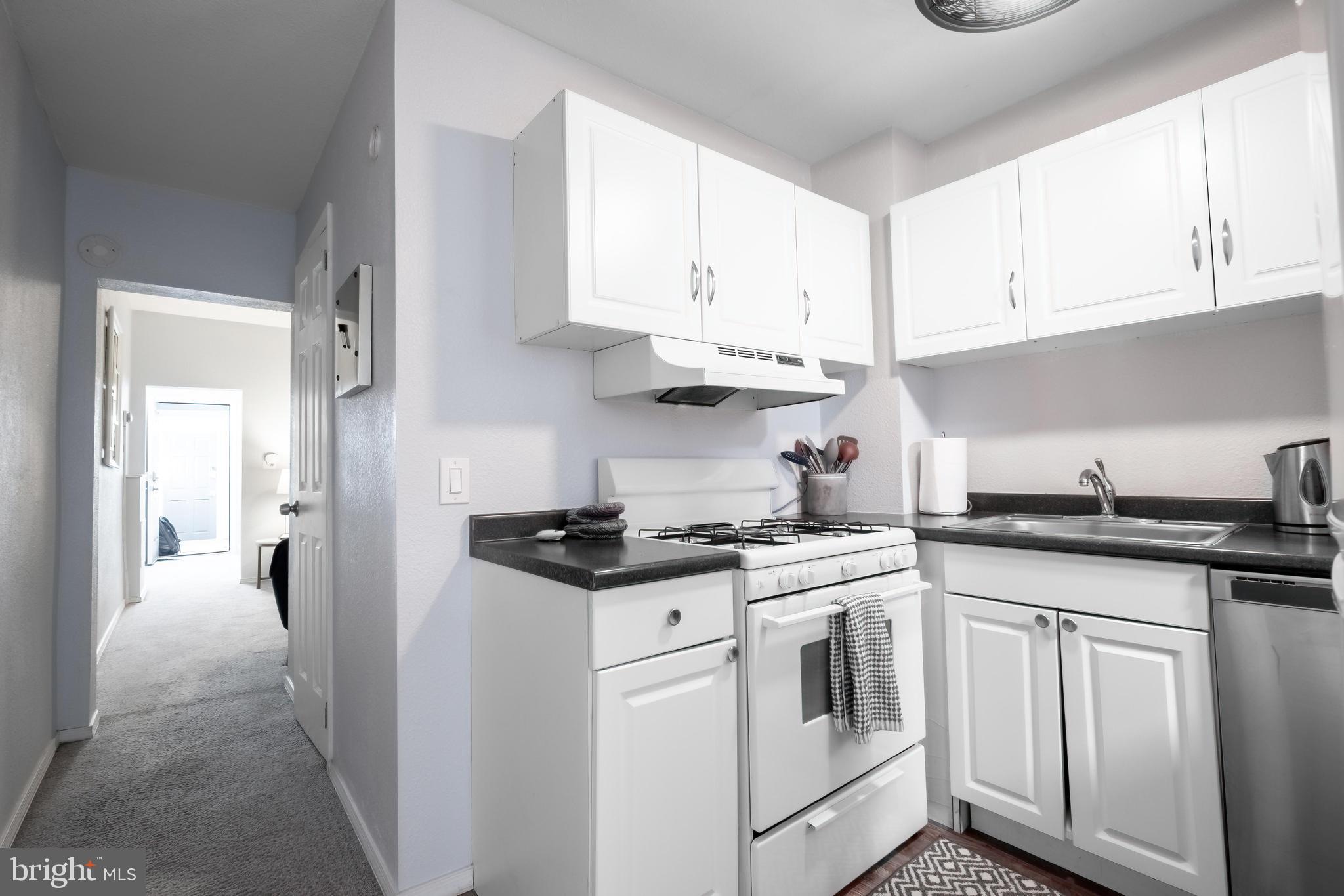 3452 ELM AVENUE 2