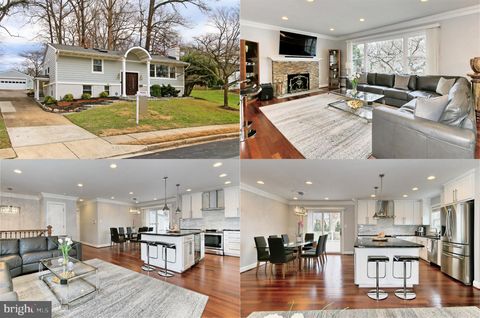 212 ROSS DRIVE SW VIENNA VA 22180