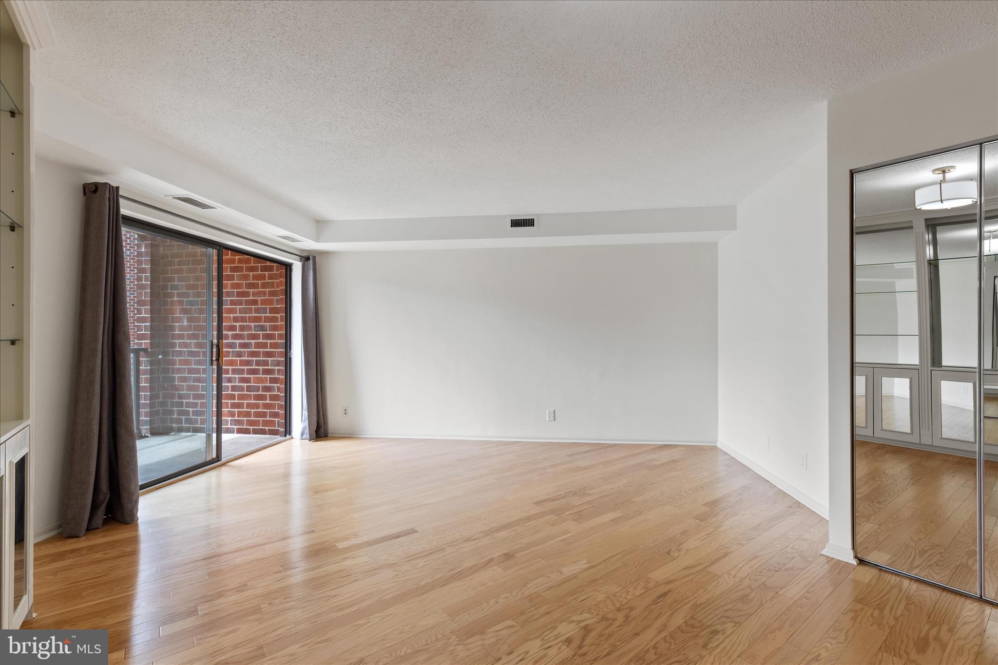 2100 LANGSTON BOULEVARD 431