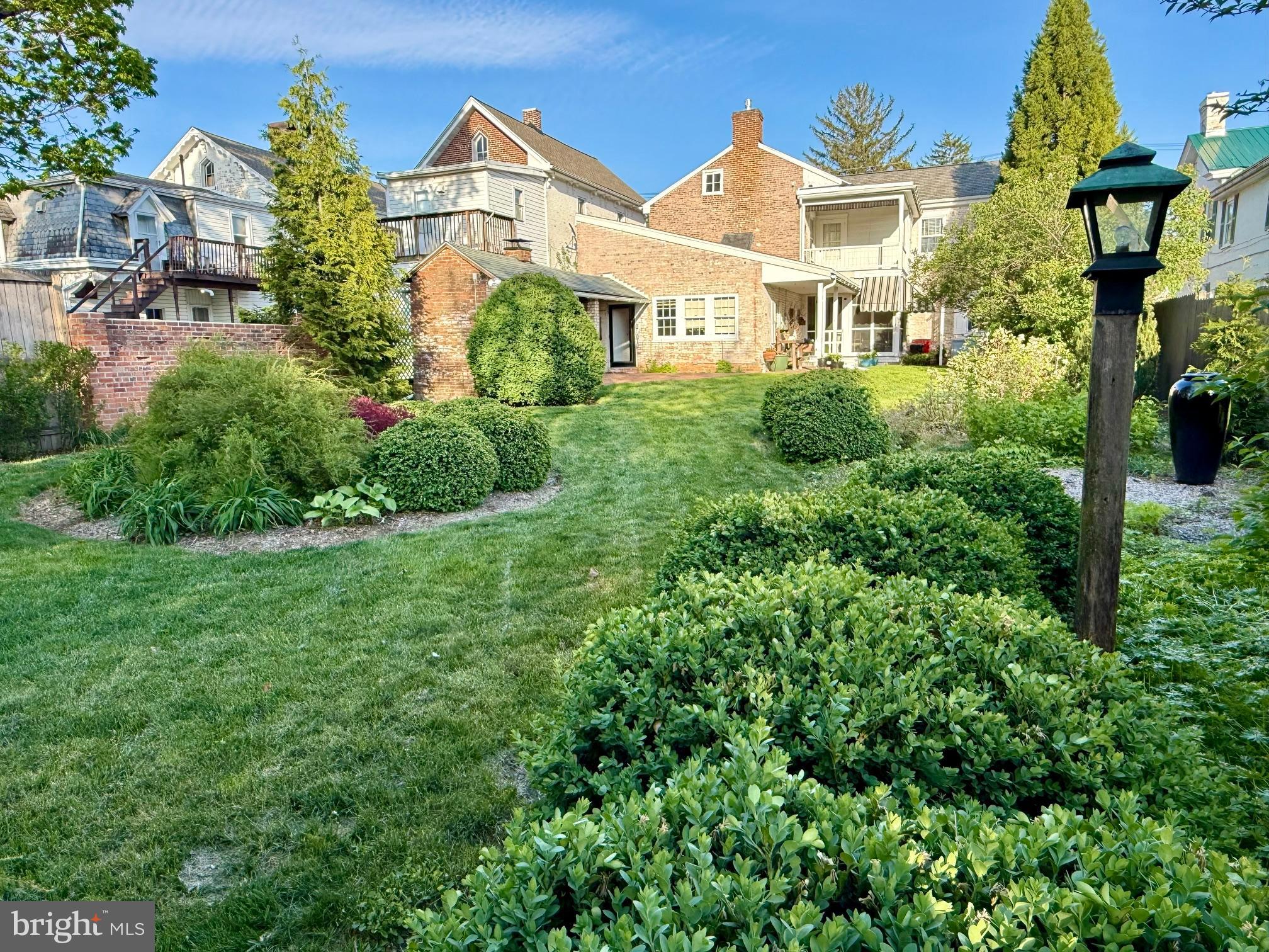 GREENCASTLE BOROUGH - Residential