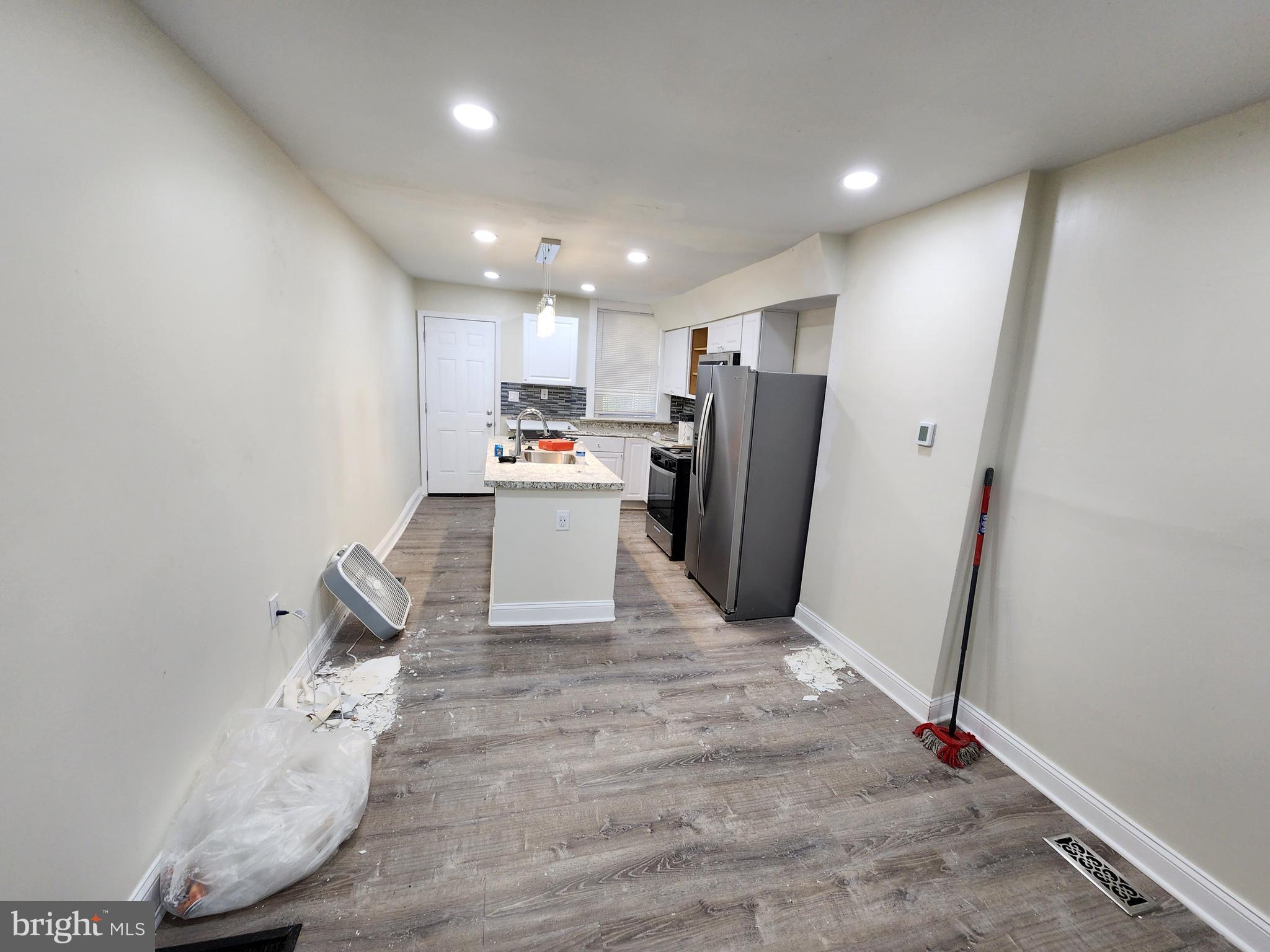 MONDAWMIN - Residential