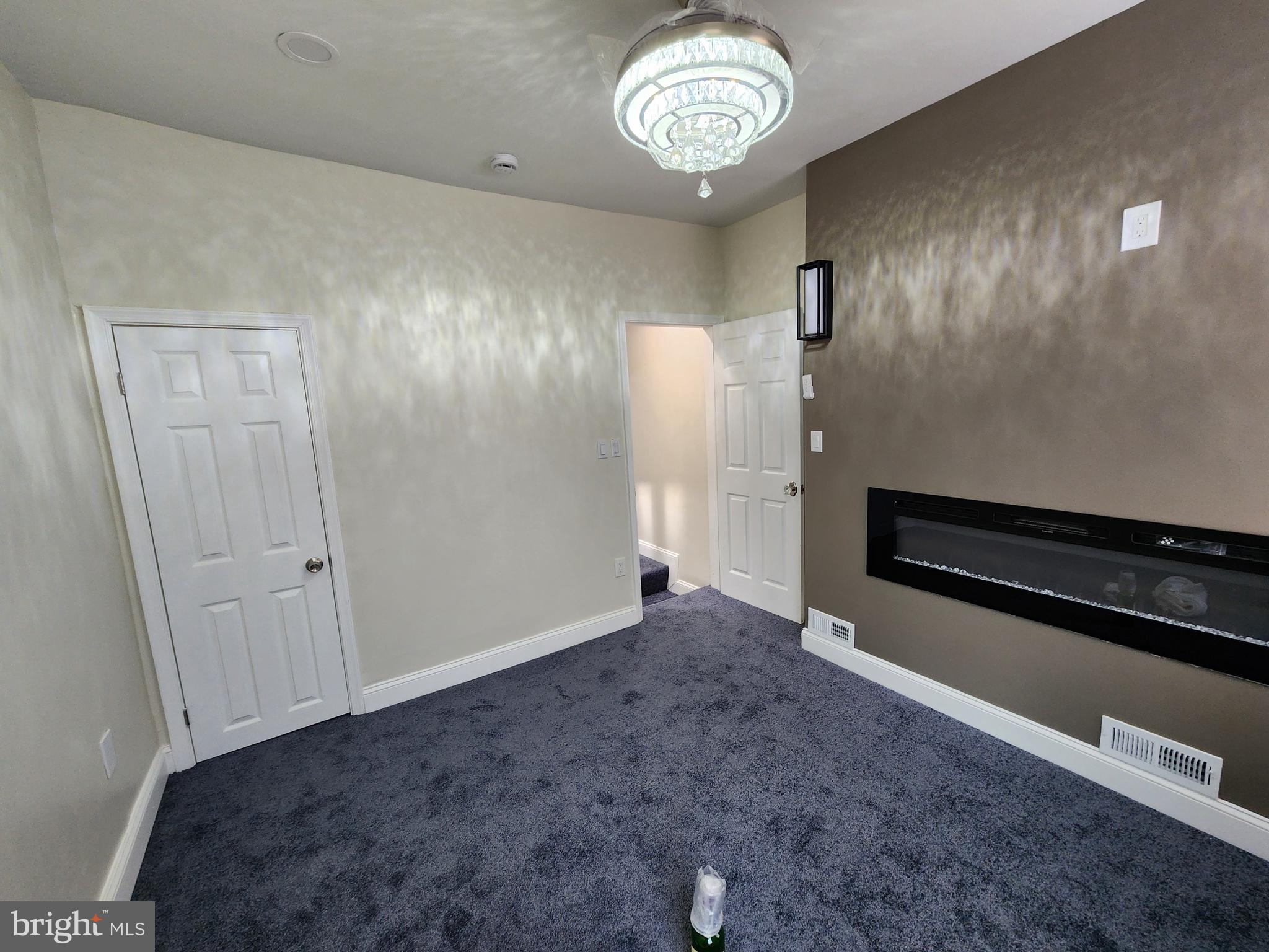 MONDAWMIN - Residential