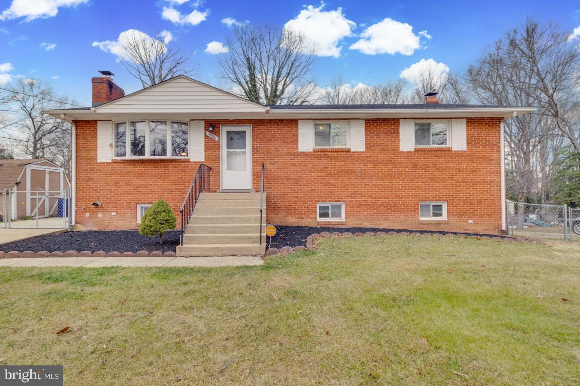 TEMPLE HILLS - Residential