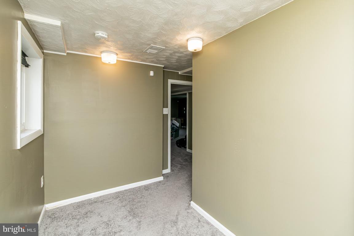 TEMPLE HILLS - Residential