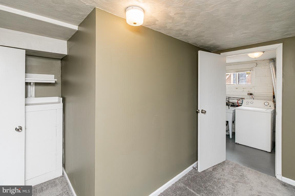 TEMPLE HILLS - Residential