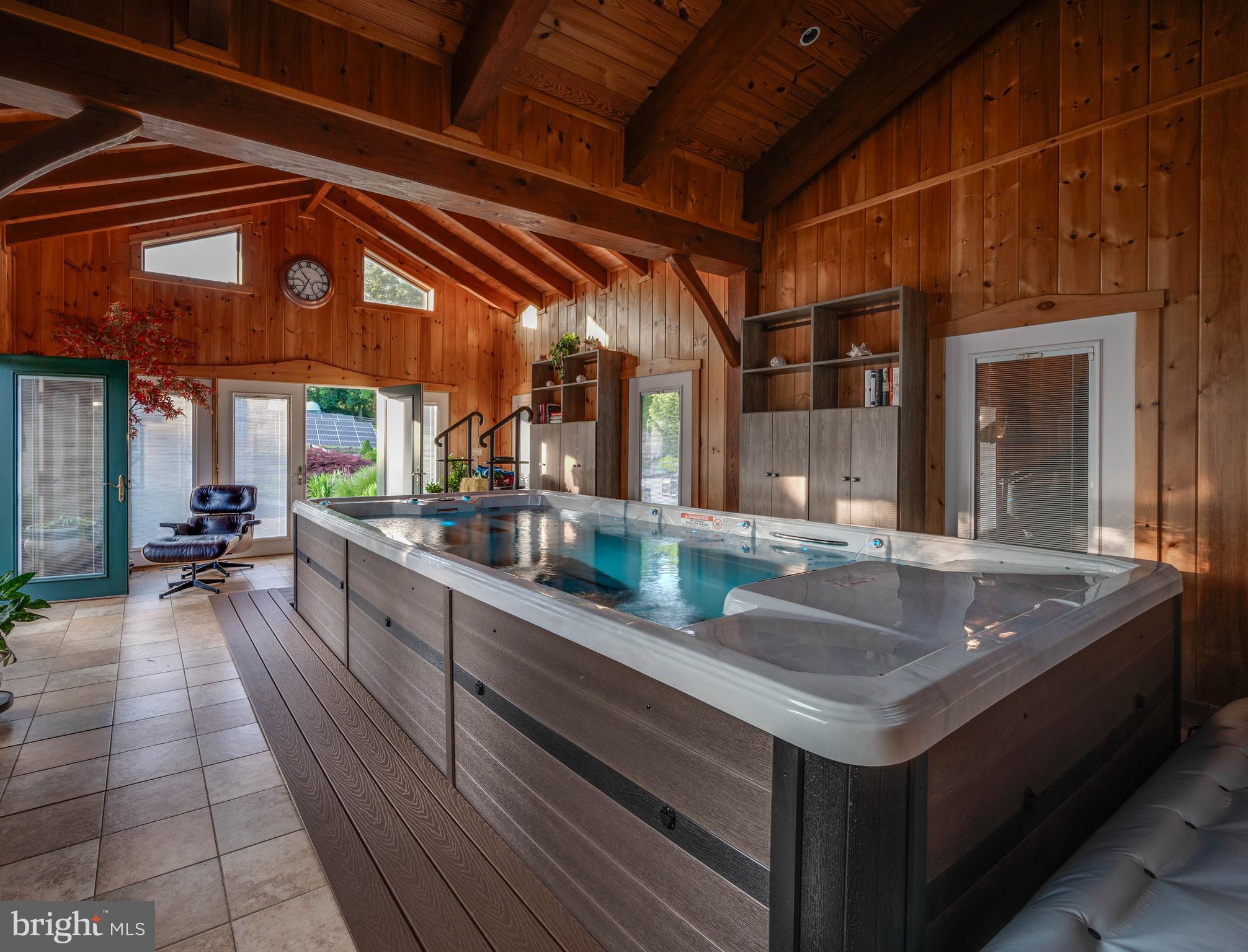 NOTTINGHAMSHIRE FARMS - Residential