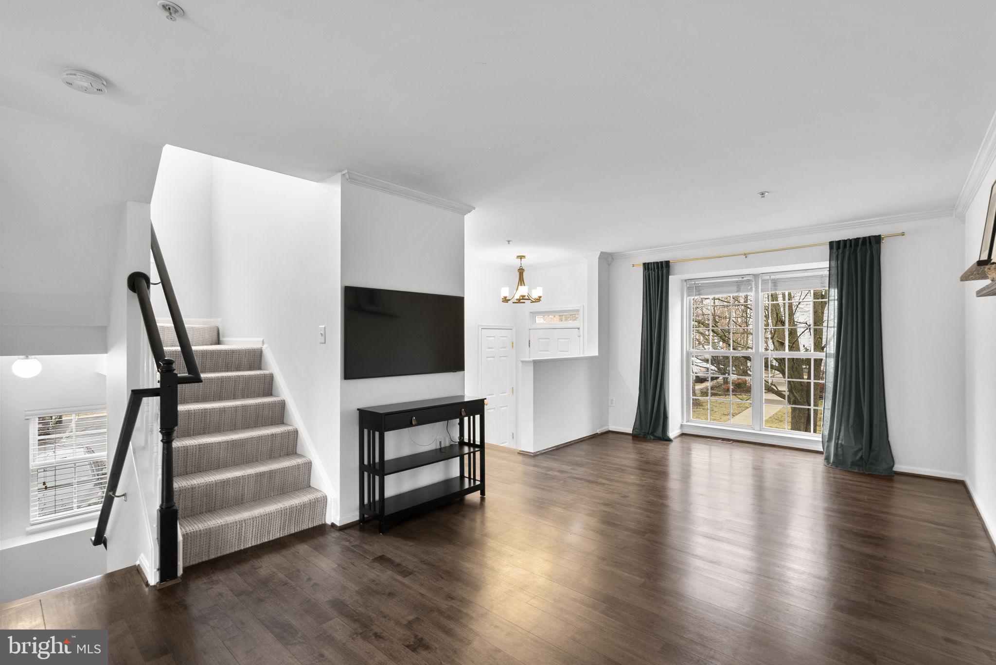 WINDGATE CONDO - Residential