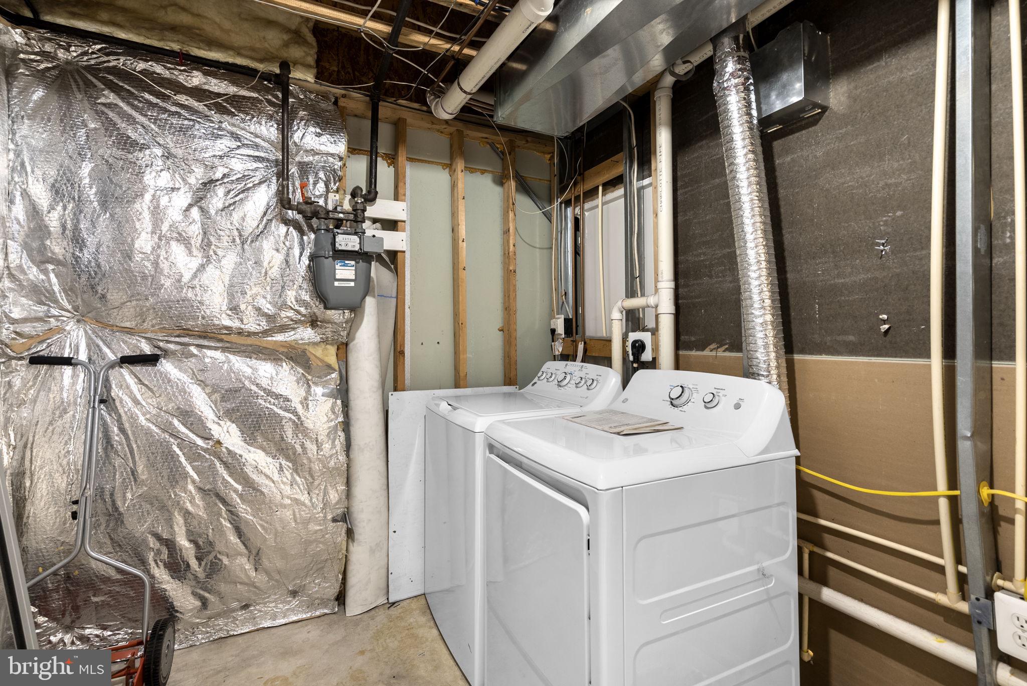 WINDGATE CONDO - Residential