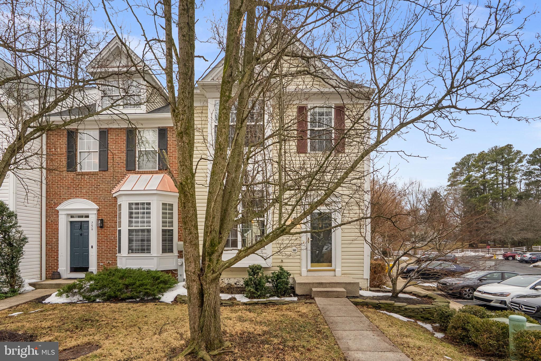 WINDGATE CONDO - Residential