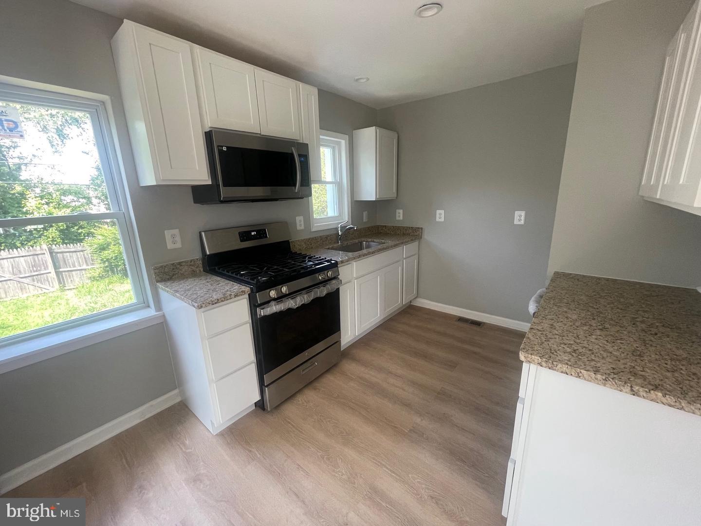 ARUNDEL VILLAGE - Residential Lease