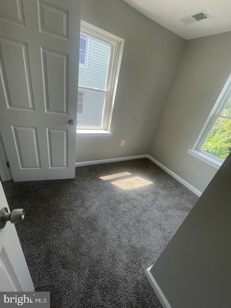 ARUNDEL VILLAGE - Residential Lease