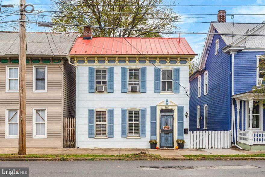 Charming Downtown Martinsburg Rental!
Welcome to this inviting 3-bedroom, 2-bath Colonial located in the heart of Martinsburg! This home offers the perfect balance of character and comfort, with spacious bedrooms, beautiful hardwood floors, and plenty of natural light throughout.
You’ll love relaxing on the screened-in porch—perfect for your morning coffee or a quiet evening unwind. With both a walk-up attic and a roomy basement, there’s no shortage of storage for all your extras.
Located just a short stroll from the train station, local restaurants, shops, and the library, this home makes downtown living easy and enjoyable.
Pets considered on a case-by-case basis.

Available 12-15-2025