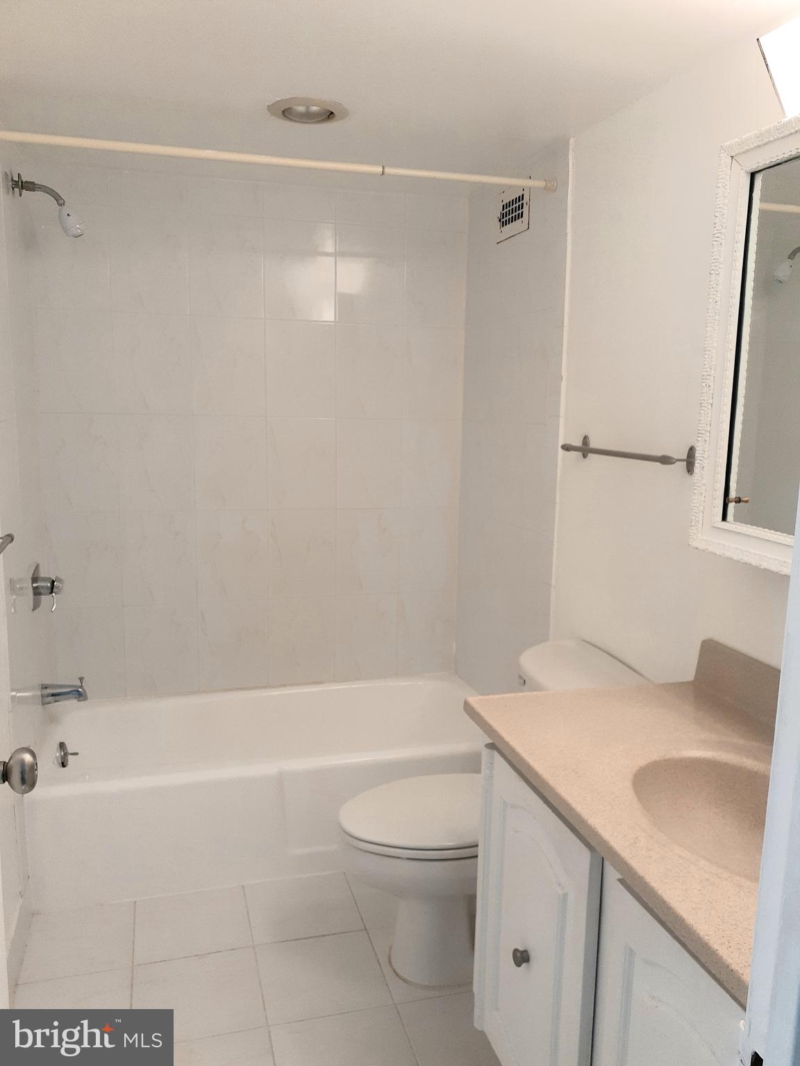 5225 POOKS HILL ROAD 1021 N