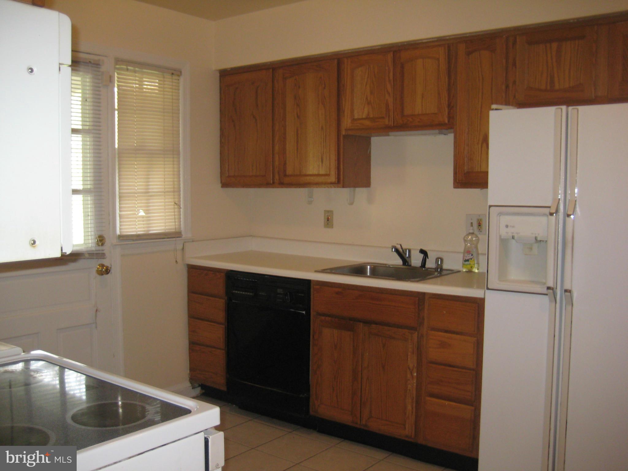 COLESVILLE OUTSIDE - Residential Lease