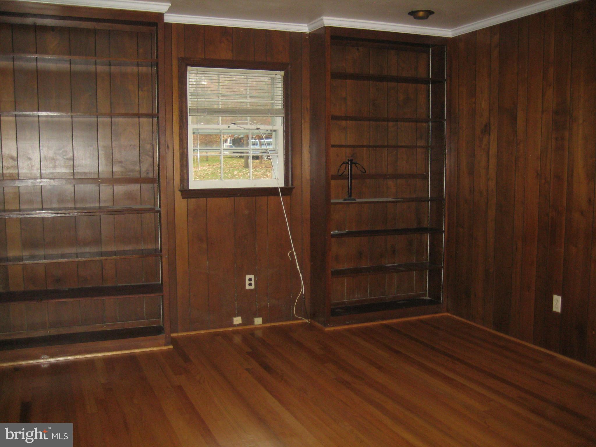 COLESVILLE OUTSIDE - Residential Lease